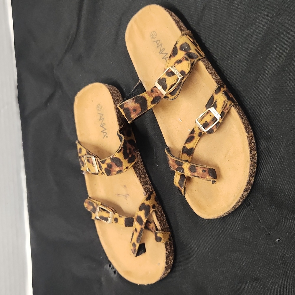 Leopard sandals